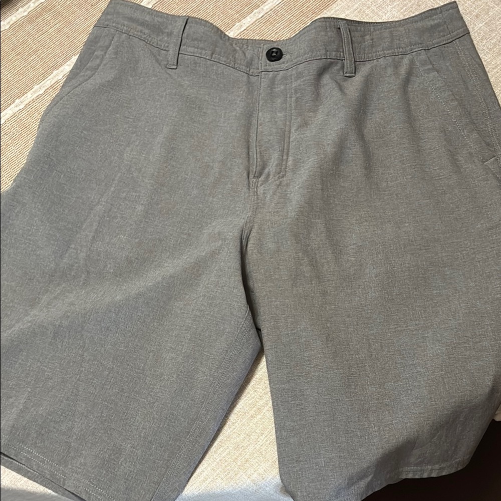 Men's Gray Shorts